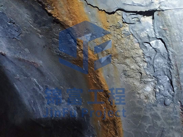 涵洞堵漏