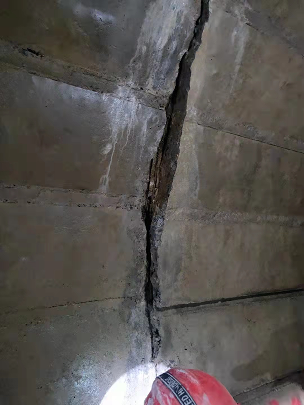 溢水塔修复加固回水隧道堵漏修复